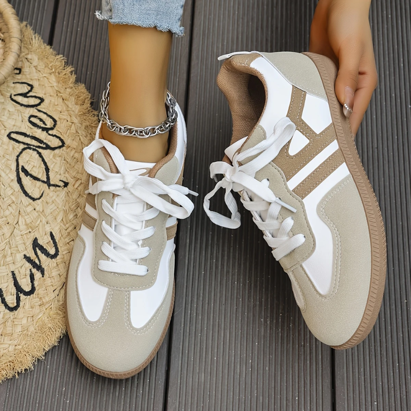 Crystal Women's Low Sneakers Panelled Lace-Up Wide Toe Gum Sole Casual Sneakers
