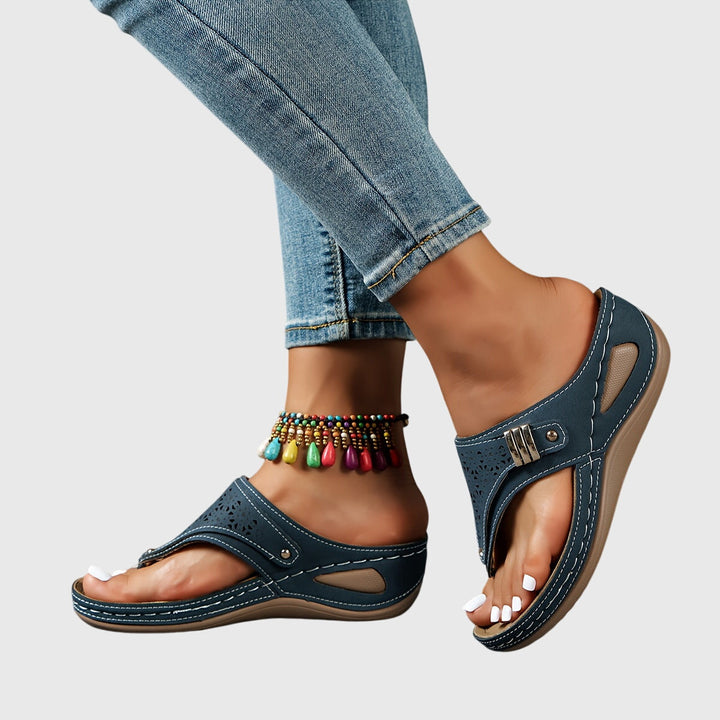 Liliana | Buckle Sandals