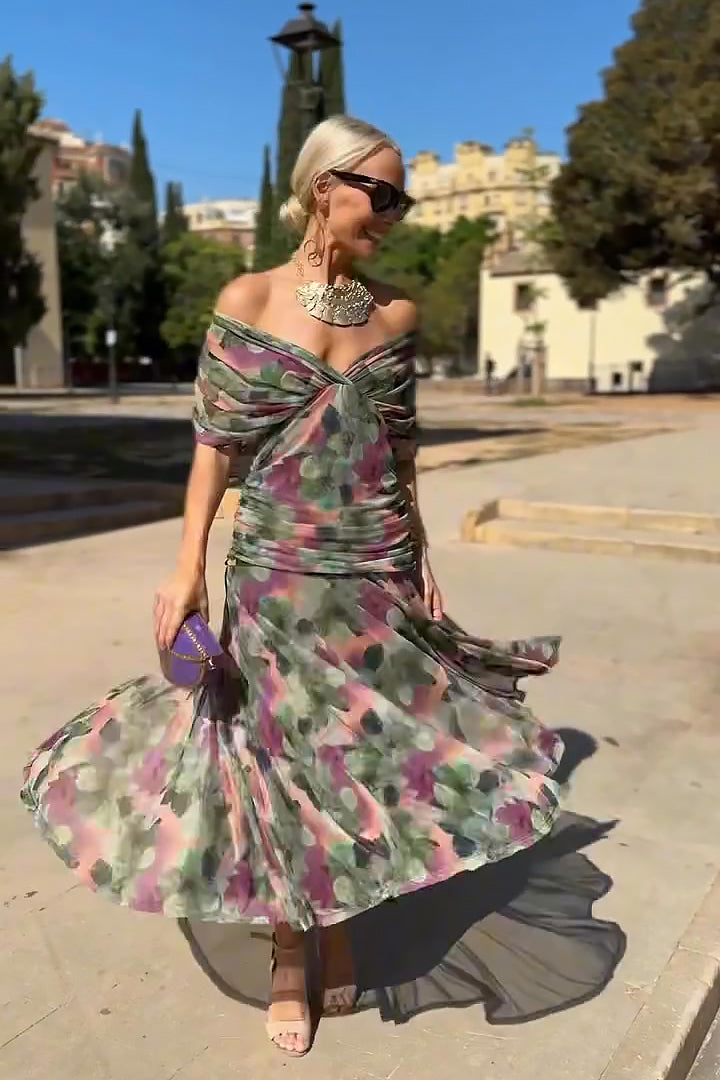 Noa | Pleated Maxi Dress
