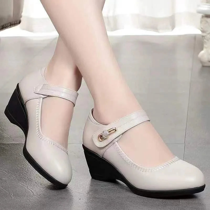 Monica Women&