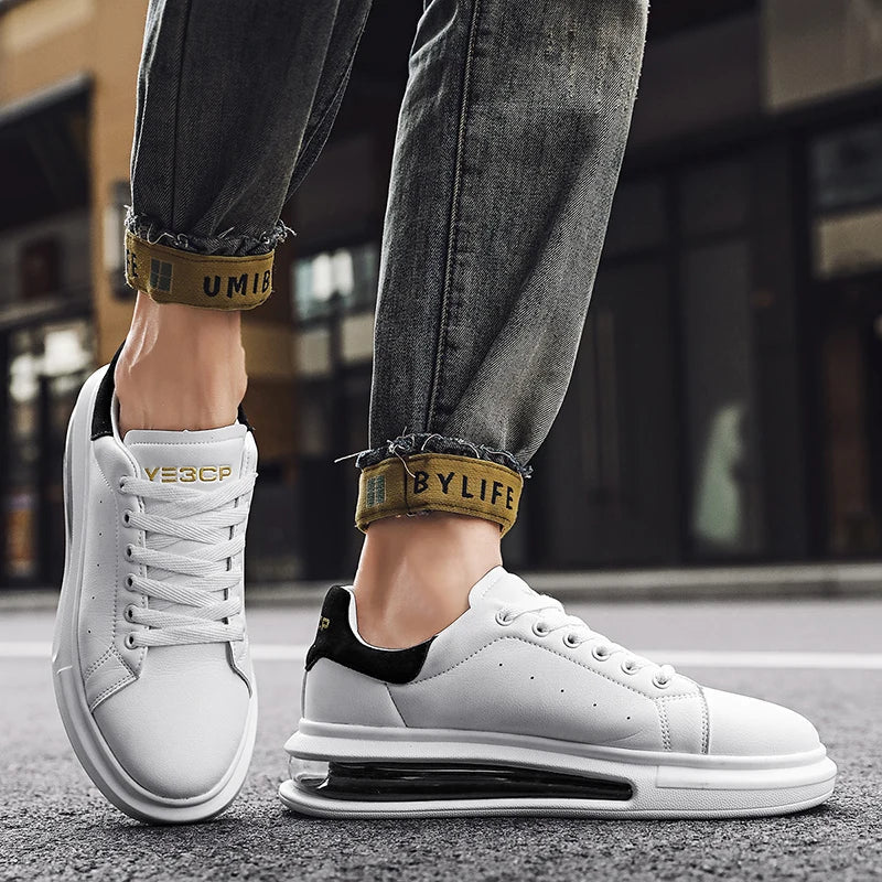 Caius | Lace-Up Sneakers