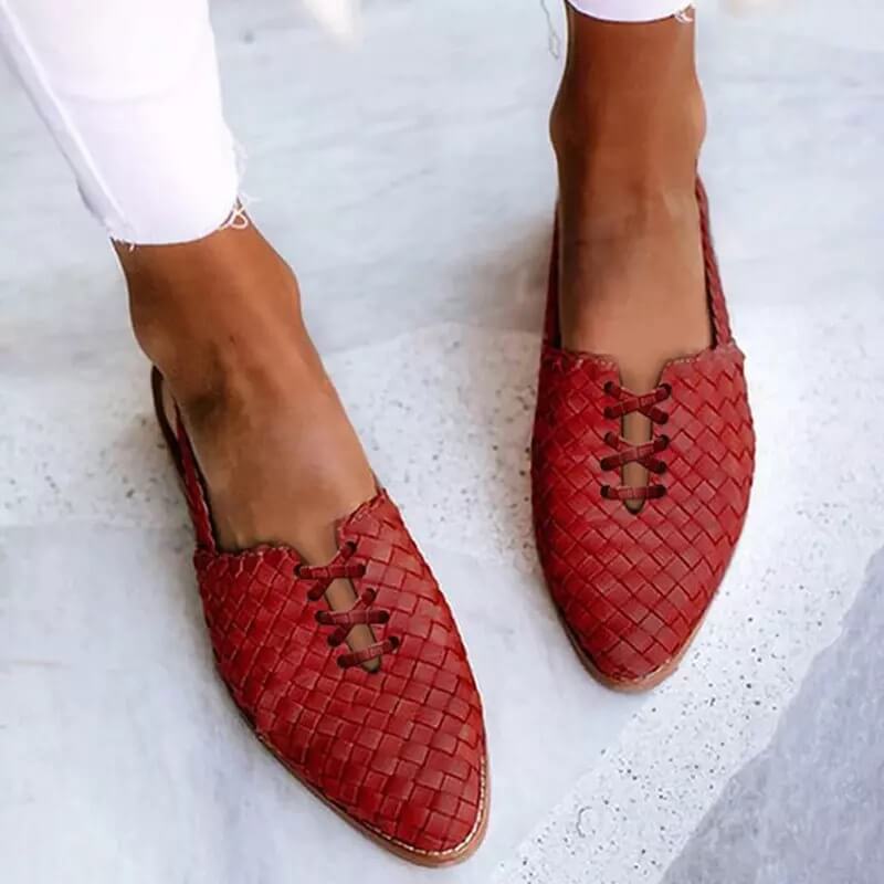 Red / UK 10