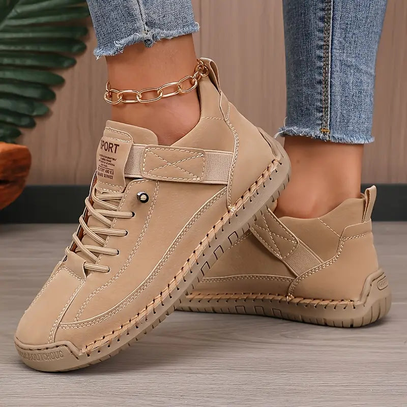 Beige / UK 10