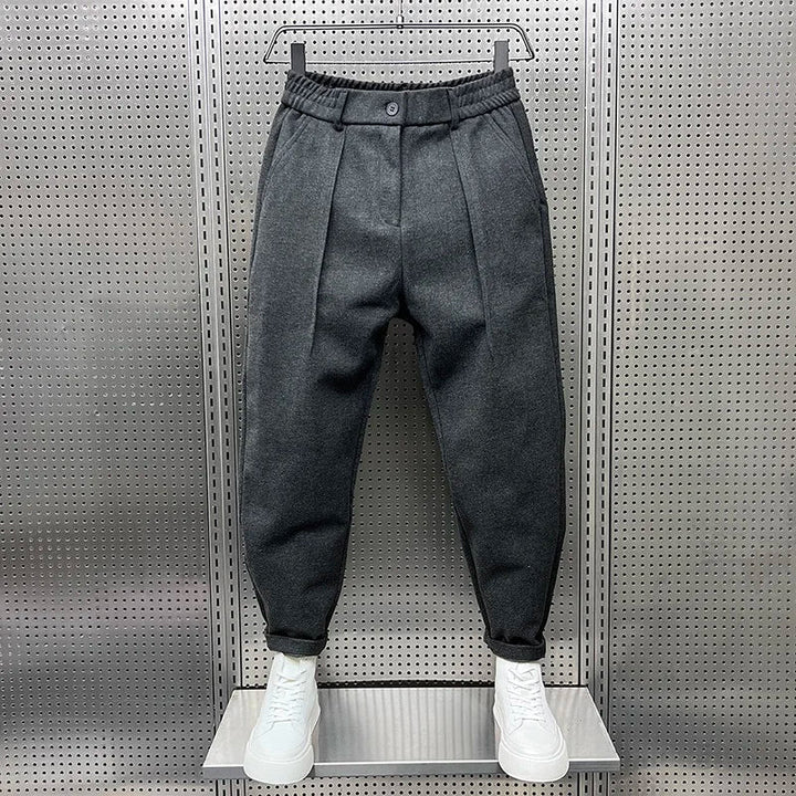 Viggo | Pleated Trousers