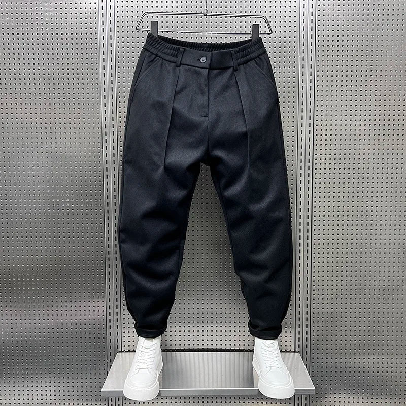 Viggo | Pleated Trousers