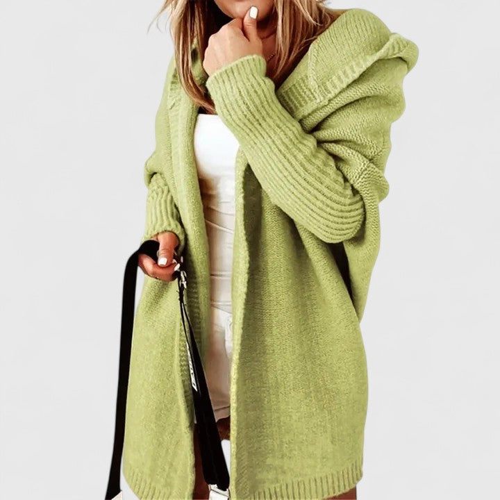 Della | Women&