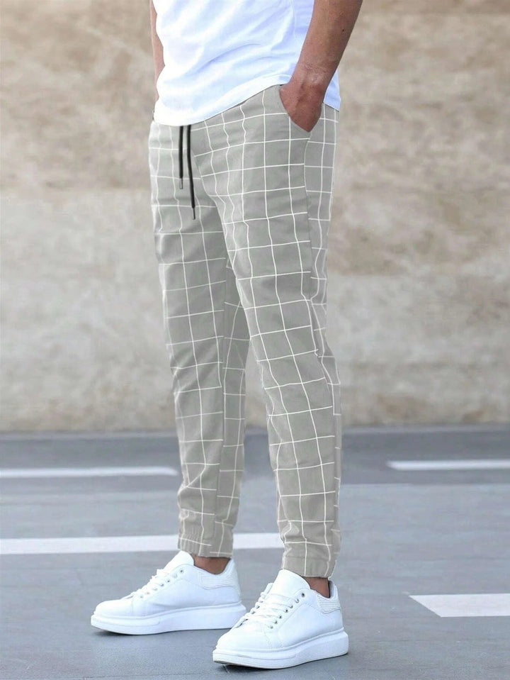athleisure-woven-jogger-pants-with-drawstring-waist-and-grid-pattern-4