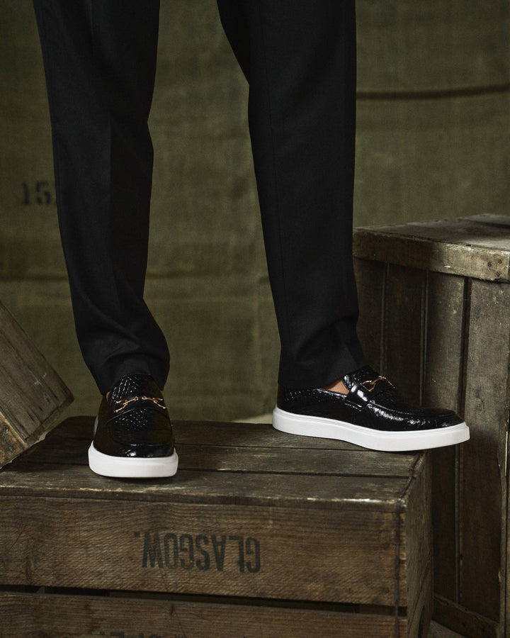 casual-faux-loafers-with-buckle-and-textured-upper-9