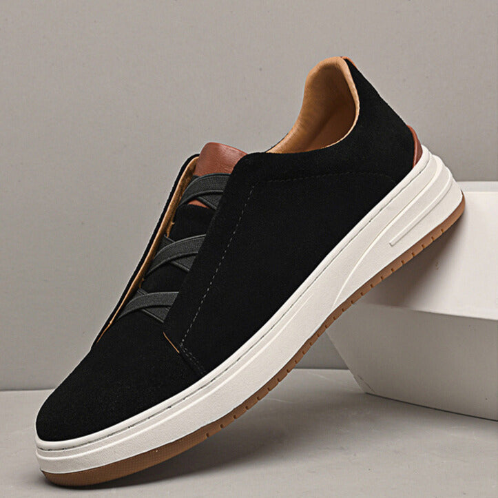 Black / 10