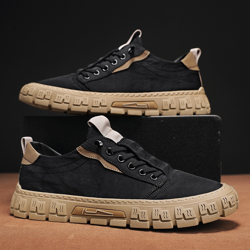 Black / 9.5