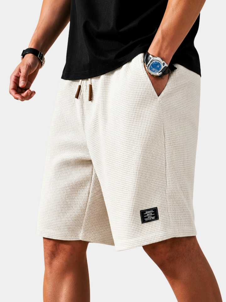 casual-woven-shorts-with-drawstring-waist-and-side-pockets-1