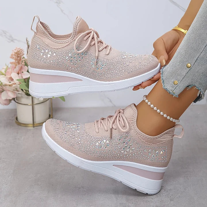 Alicia Women&