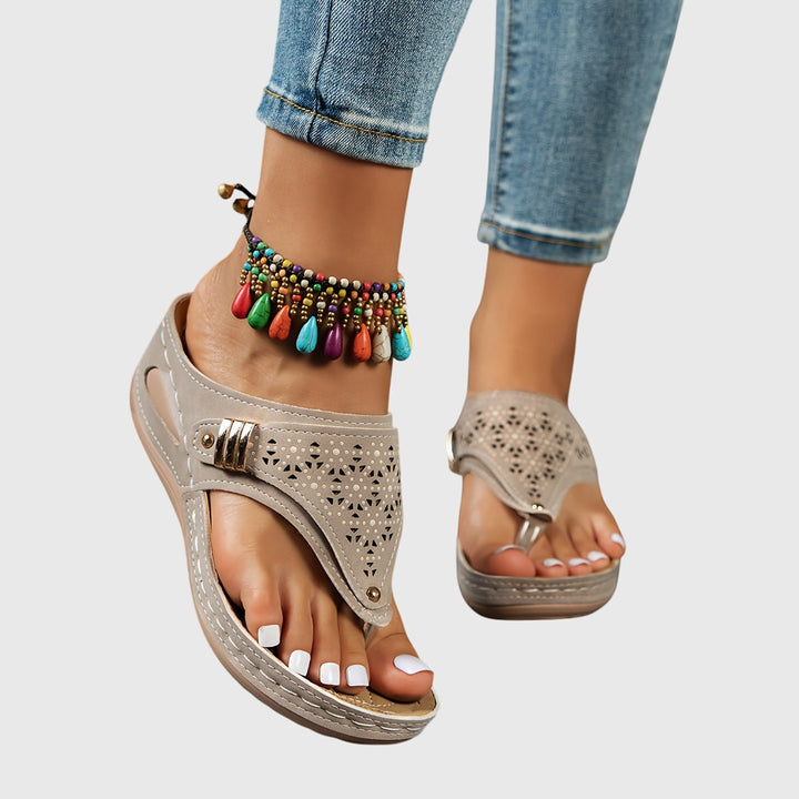 Liliana | Buckle Sandals
