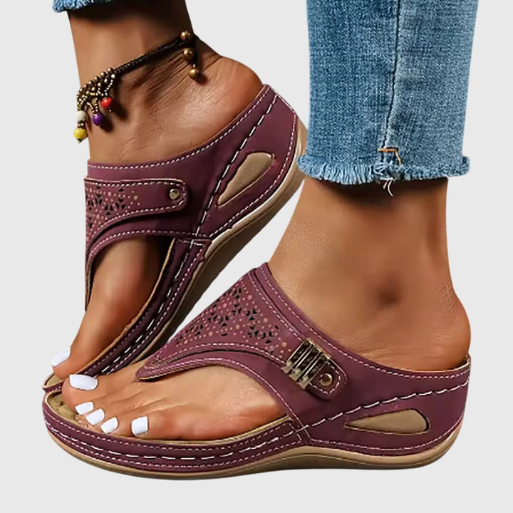 Liliana | Buckle Sandals