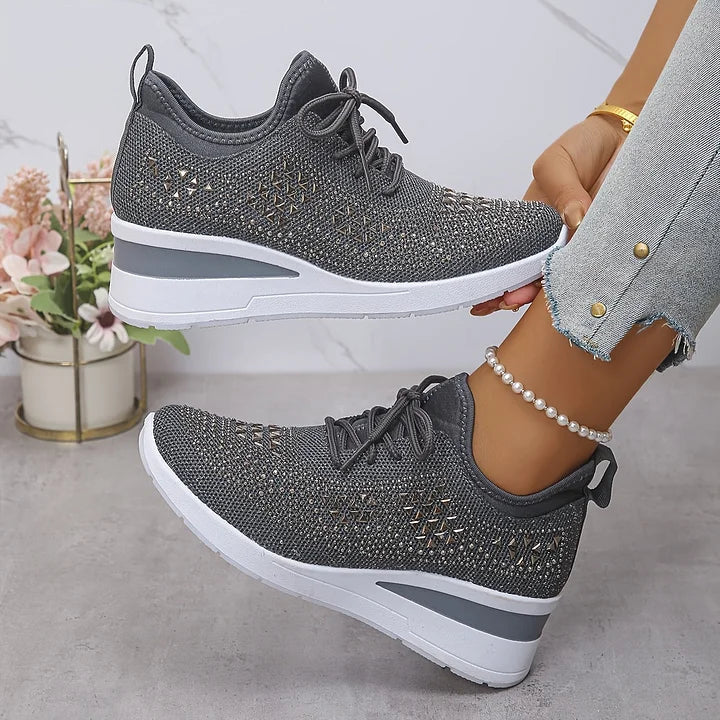 Alicia Women&