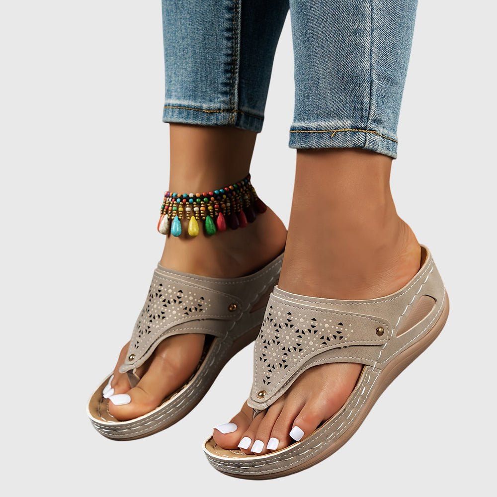 Liliana | Buckle Sandals