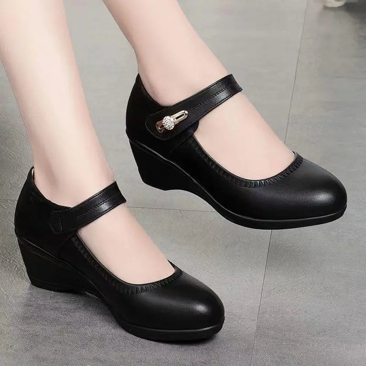 Monica Women&