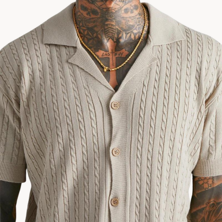 Men's Cable Knit Short Sleeve Polo Shirt with Open Collar and Button Closure