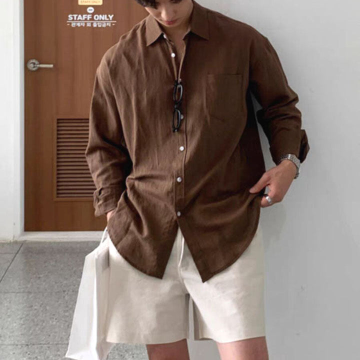 Men's Long Sleeve Button-Front Shirt with Spread Collar and Chest Pocket