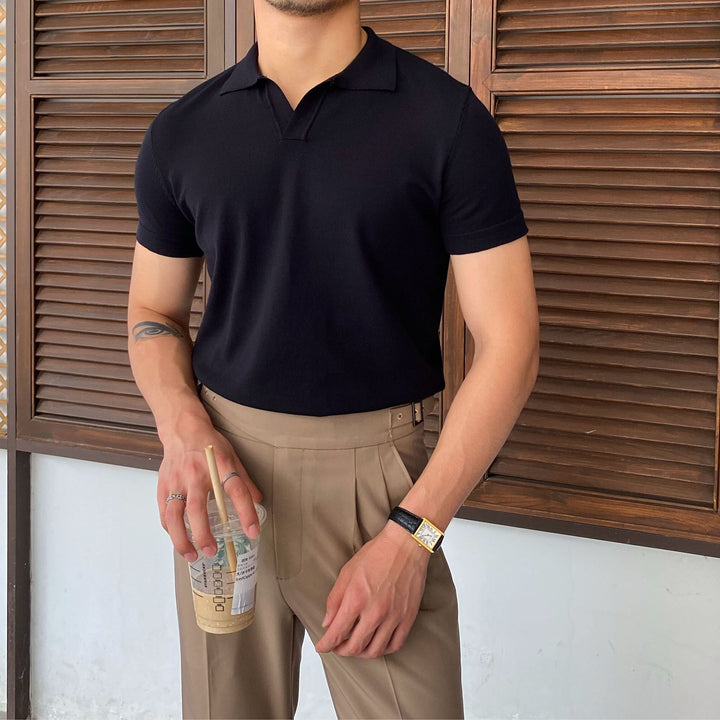 Men's Open V-Neckline Spread Collar Short-Sleeve Polo Shirt