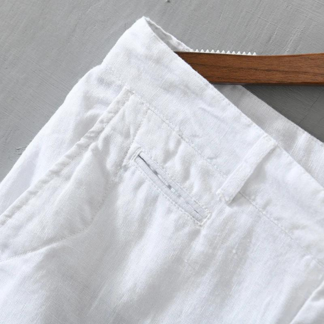 Men's Plain Shorts with Button and Zip-Fly Waist Side Pockets and Folded Cuff Hem