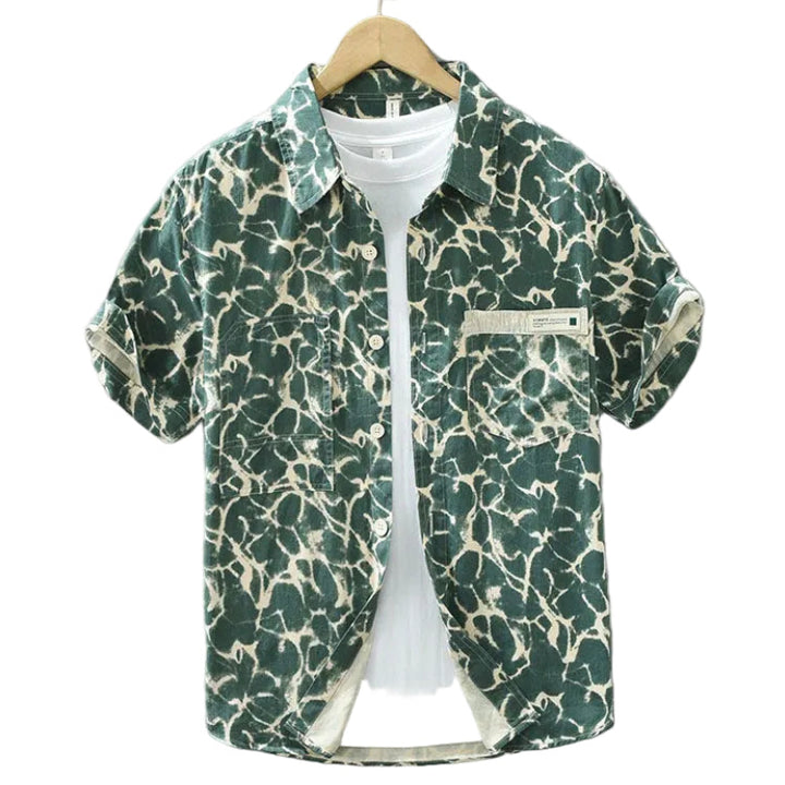 Men's Printed Short-Sleeve Button-Front Shirt with Chest Pockets and Folded Collar