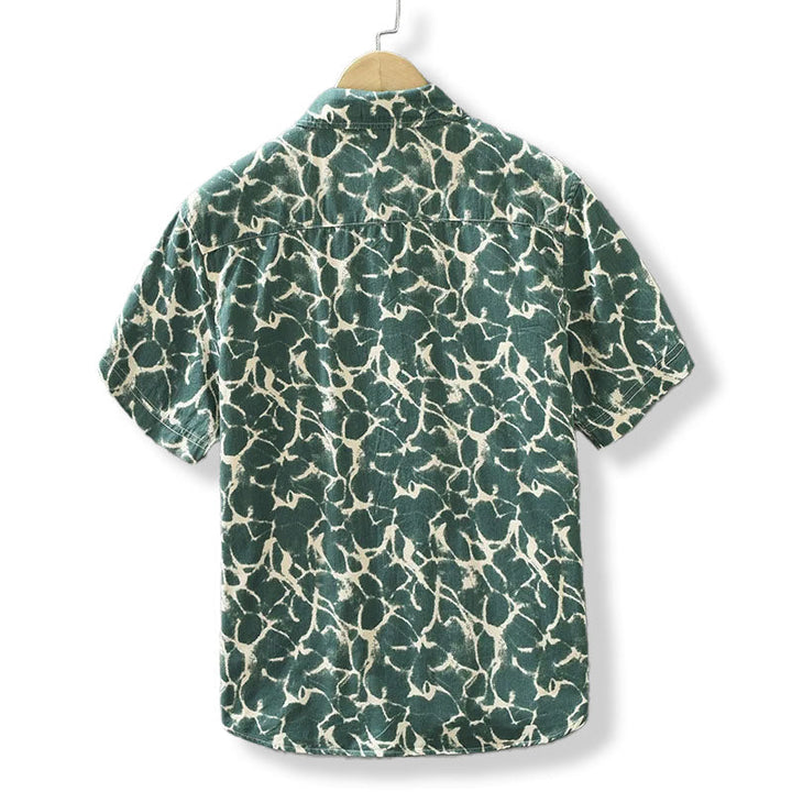 Men's Printed Short-Sleeve Button-Front Shirt with Chest Pockets and Folded Collar