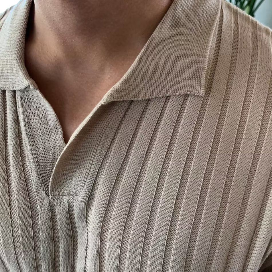 Men's Ribbed Vertical Stripe Open V-Neckline Spread Collar Short-Sleeve Polo Shirt