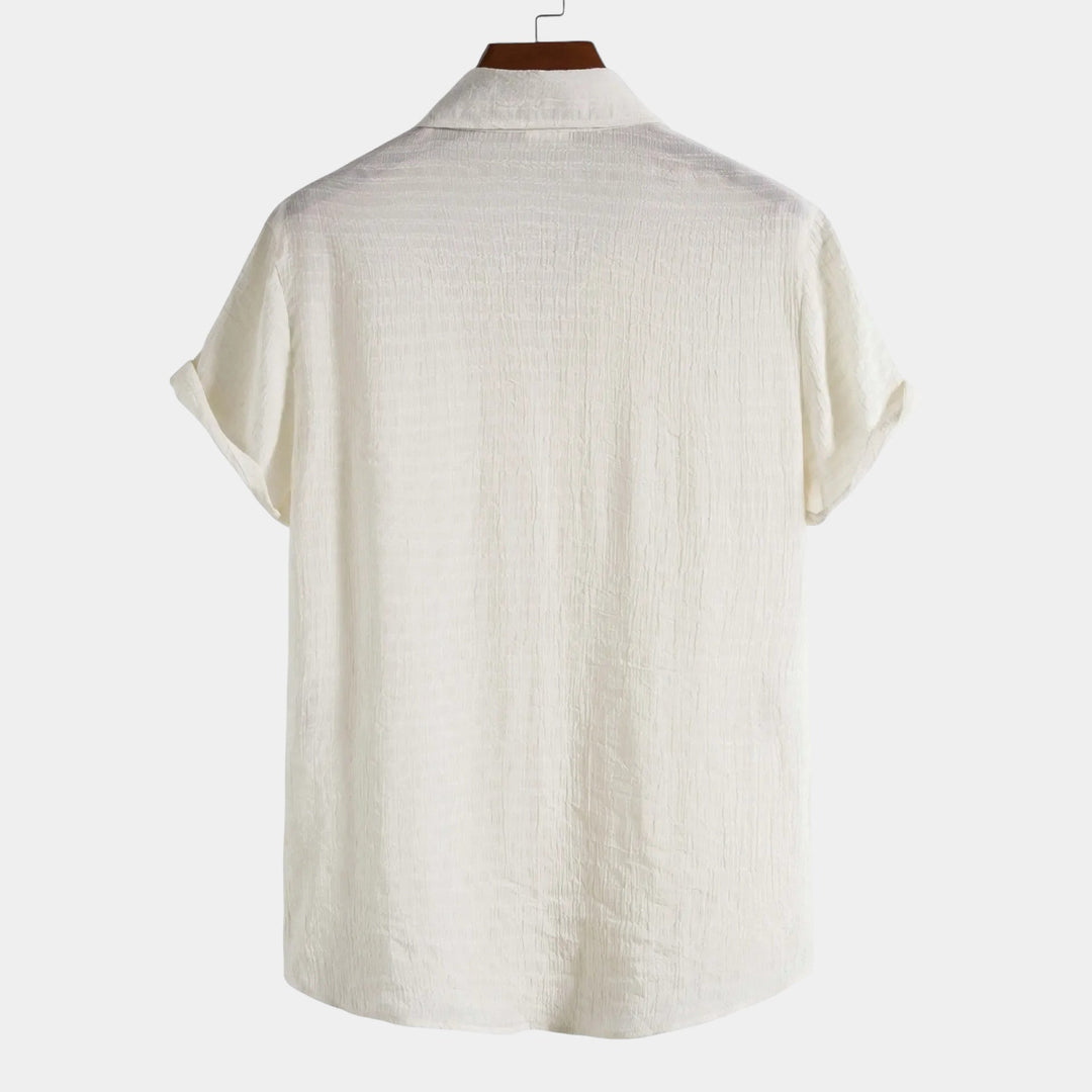 Men's Short Sleeve Button-Front Shirt with Spread Collar and Rolled Cuffs
