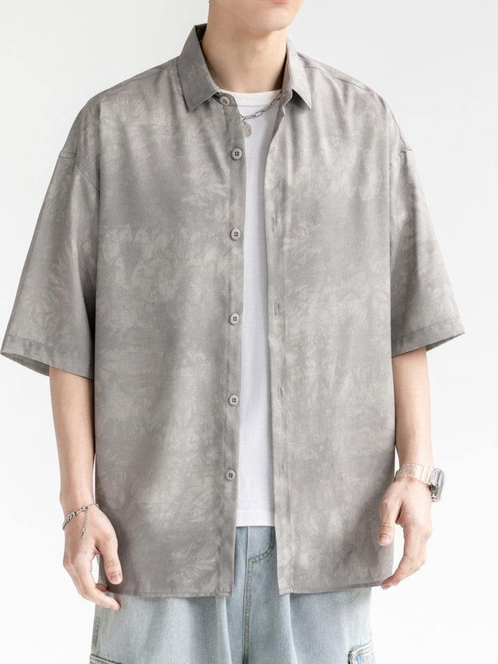 Men's Short Sleeve Button-Front Shirt with Tie-Dye Pattern and Point Collar