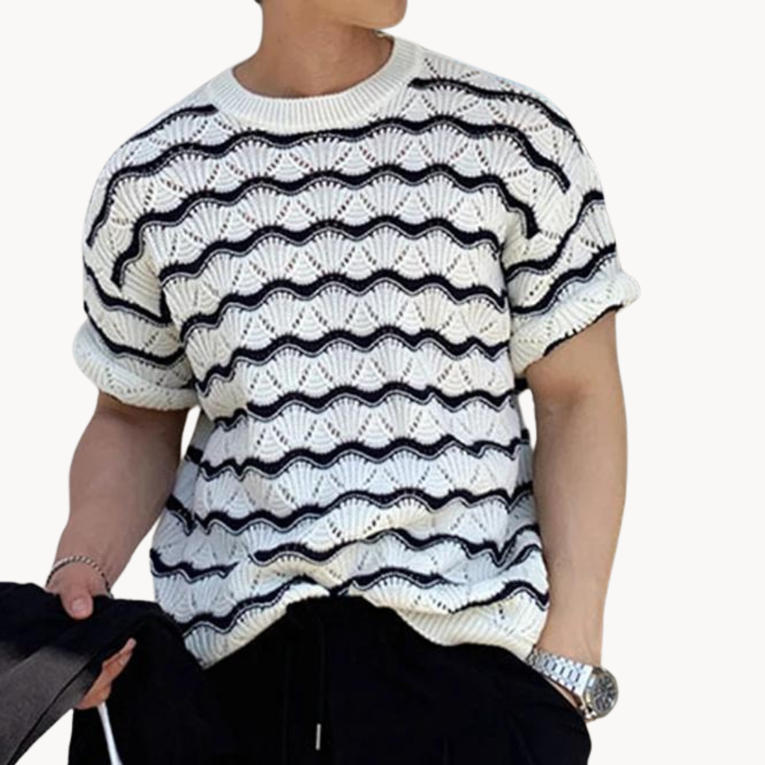 Men's Short-Sleeve Open Knit T-Shirt with Wave Stripe Pattern and Crew Neckline