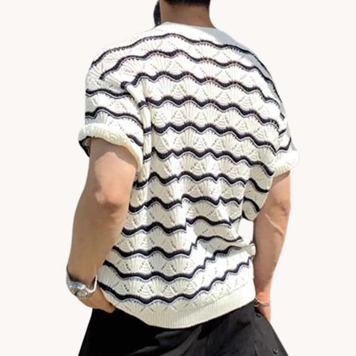 Men's Short-Sleeve Open Knit T-Shirt with Wave Stripe Pattern and Crew Neckline
