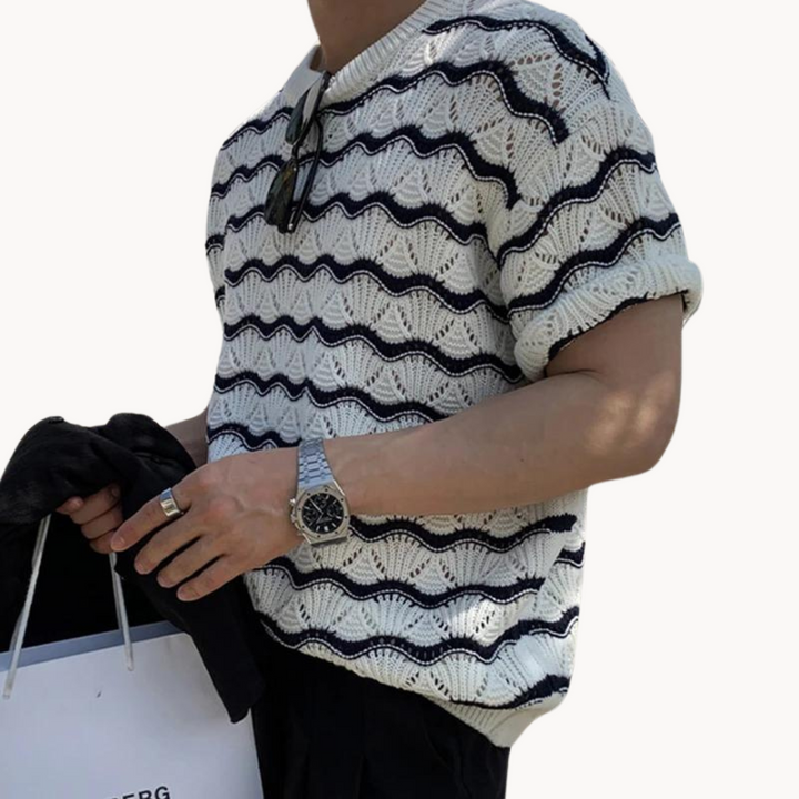 Men's Short-Sleeve Open Knit T-Shirt with Wave Stripe Pattern and Crew Neckline