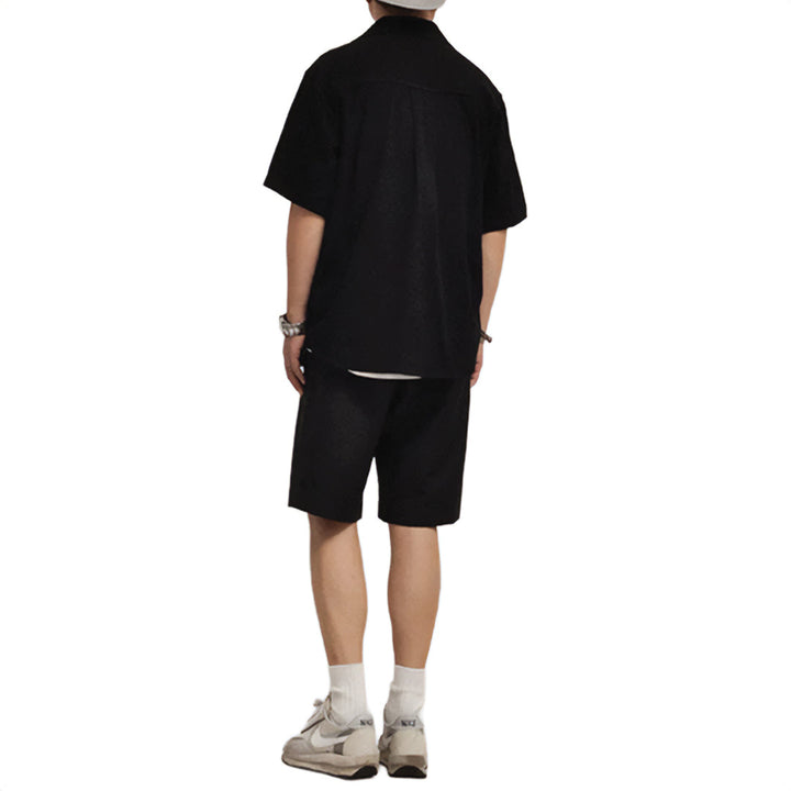 Men's Short Sleeve Point Collar Button-Front Shirt with Contrast-Trim Chest Pocket