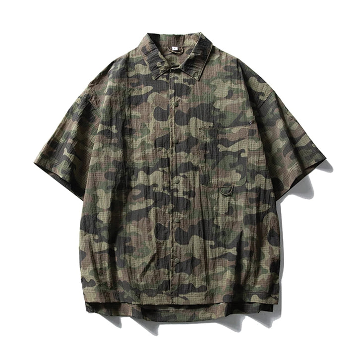 Men's Short Sleeve Point Collar Shirt with All-Over Camouflage Print and Chest Pocket