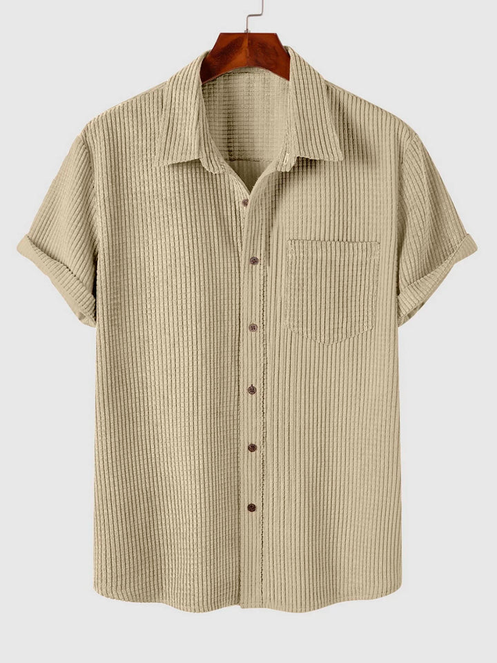 Men's Short Sleeve Ribbed Shirt with Button Front and Chest Pocket