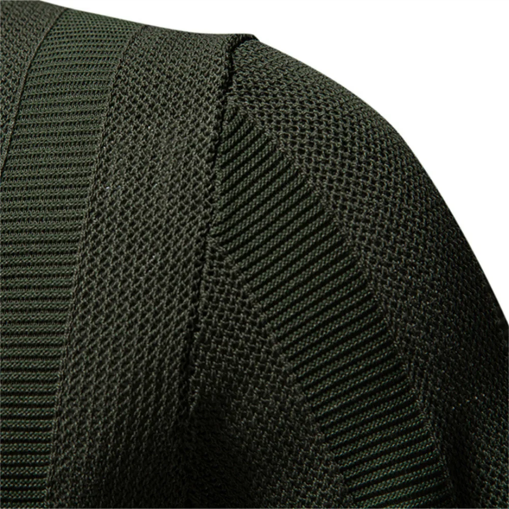 Men's Vertical Knit Polo Shirt with Open V-Neckline and Ribbed Cuffs