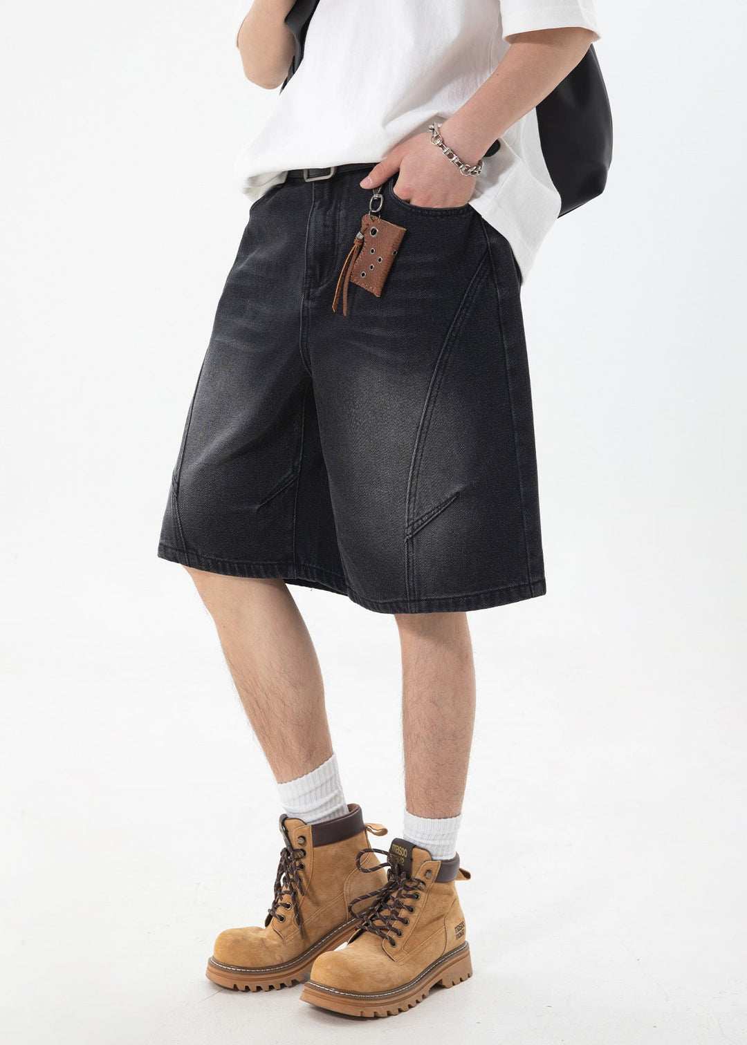 Men's Washed Denim Shorts with Curved Panel Seams and Front Pockets