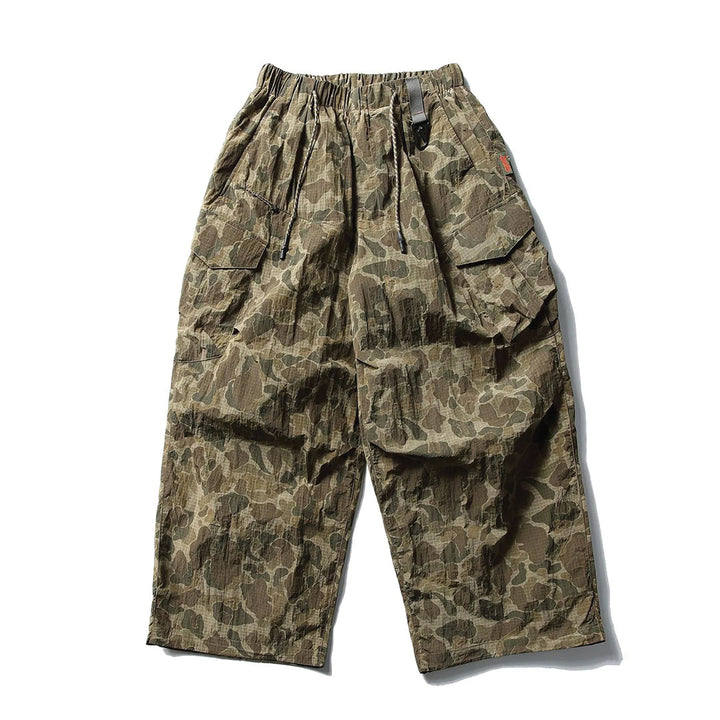 Men's Wide-Leg Elastic Waist Camouflage Cargo Trousers with Drawstring Hem