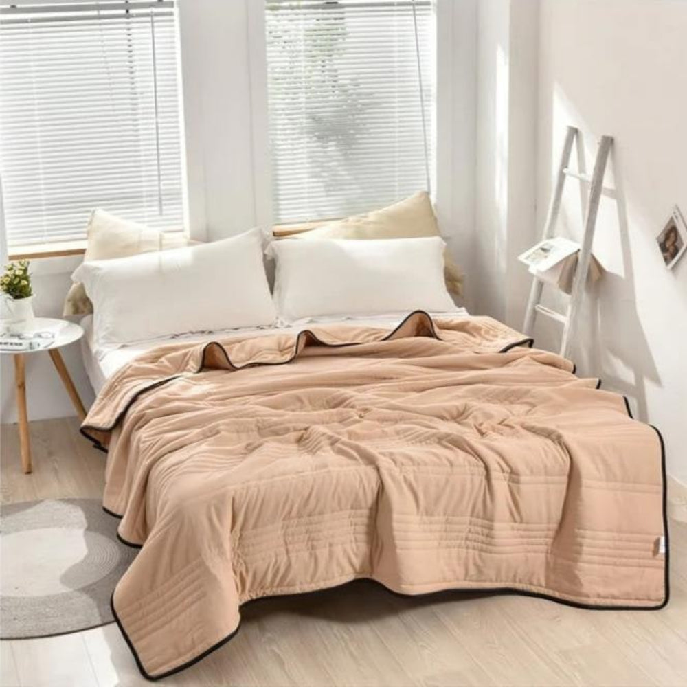Beige / 200x230cm / 78.7 x 90.6 in / UK