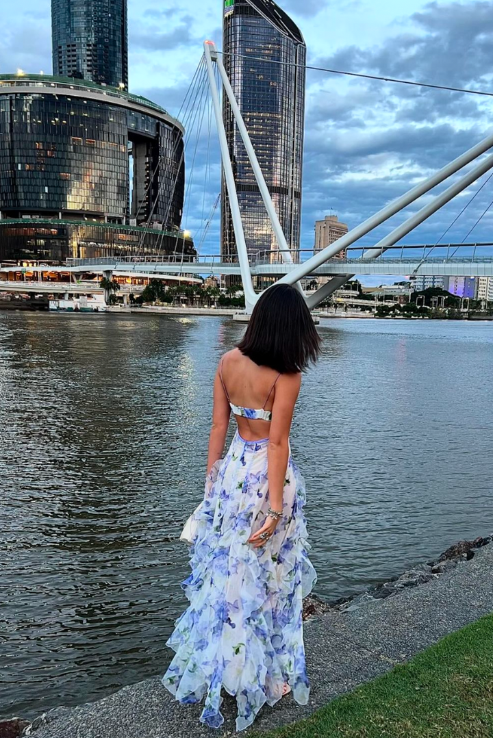 Women's Floral V-Neck Spaghetti Strap Maxi Dress with Layered Ruffle Skirt and Side Slit