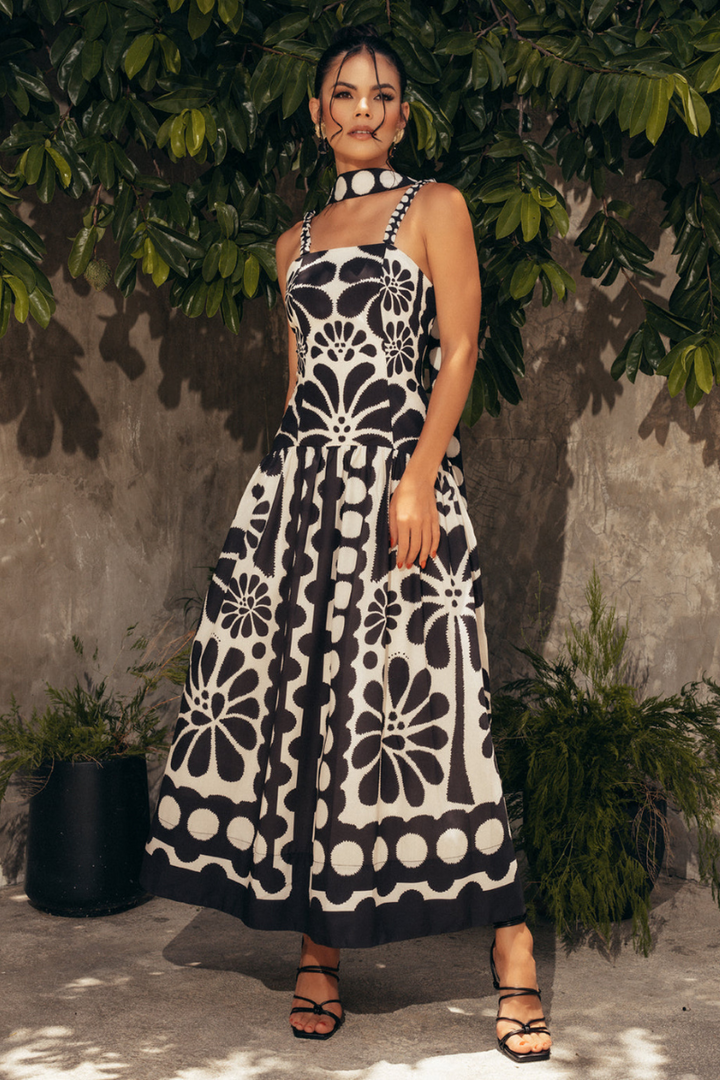 Women's Printed Square Neckline Sleeveless Maxi Dress with Flared Skirt