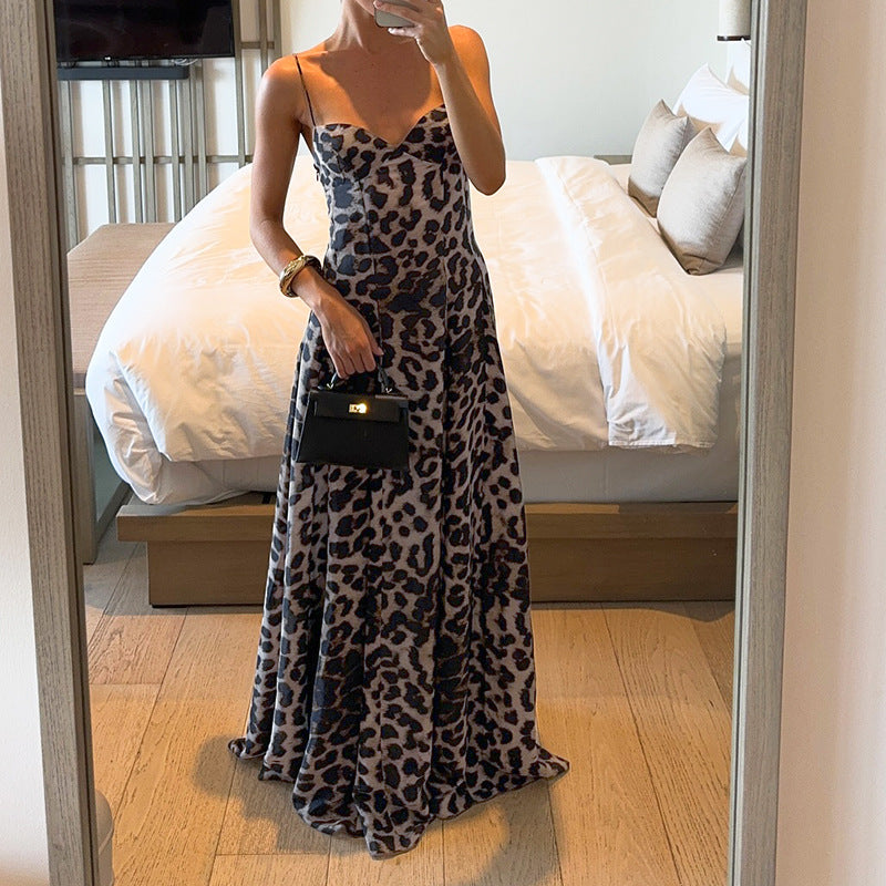 Women's Spaghetti Strap Maxi Dress with Sweetheart Neckline and Leopard Print