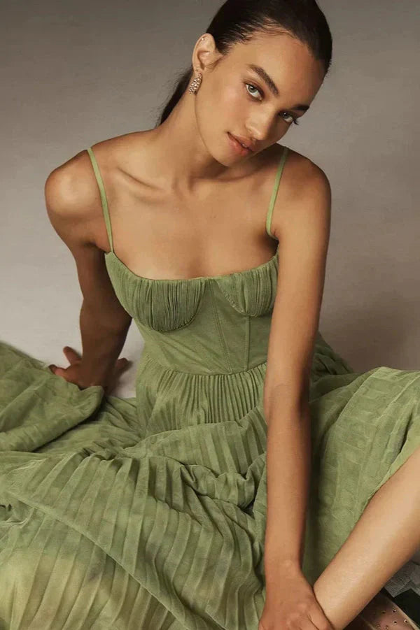 Women's Spaghetti Strap Pleated Maxi Dress with Structured Bustline and Ankle-Length Skirt
