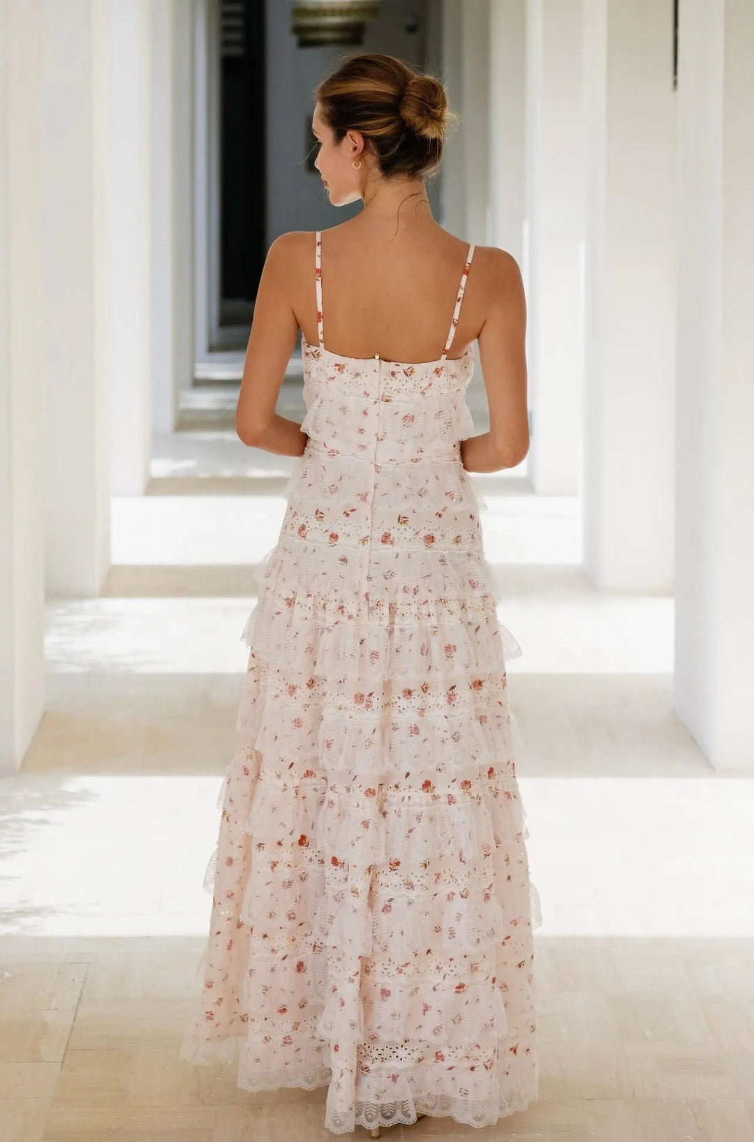Women's Spaghetti Strap Square Neck Maxi Dress with Tiered Ruffle Skirt and Lace Trim