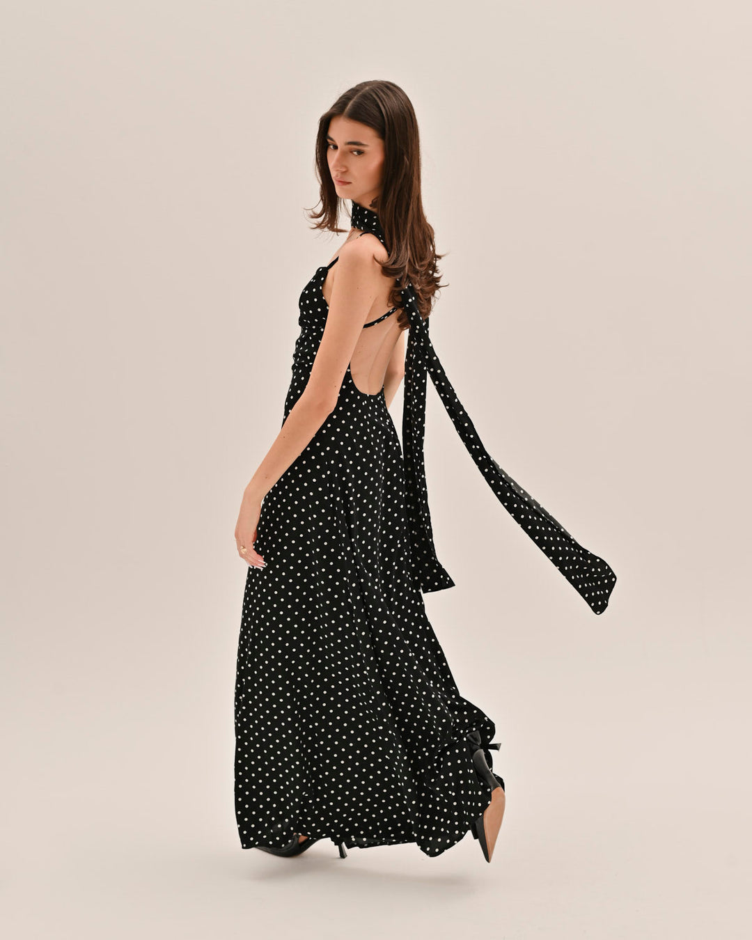 Women's Sweetheart Neck Open Back Maxi Dress with Cross-Back Straps and Polka Dot Print