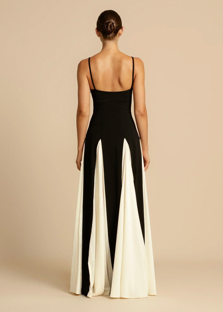 Women's Sweetheart Neckline Maxi Dress with Spaghetti Straps and Contrast Panel Skirt