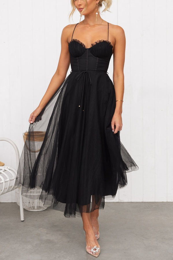 Women's Sweetheart Neckline Midi Dress with Corset Bodice and Mesh Overlay Skirt